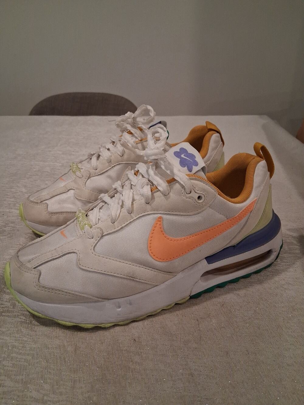 Nike Air Max Dawn White Multi Peach Cream Lavender Women's Running Shoes Sz 7.5
